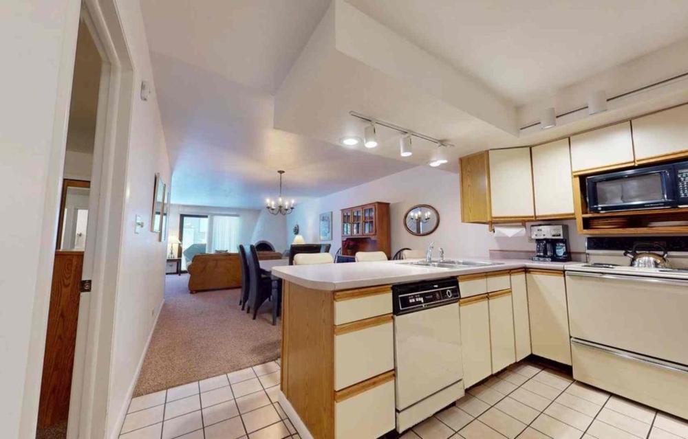 Enzian - CoralTree Residence Collection